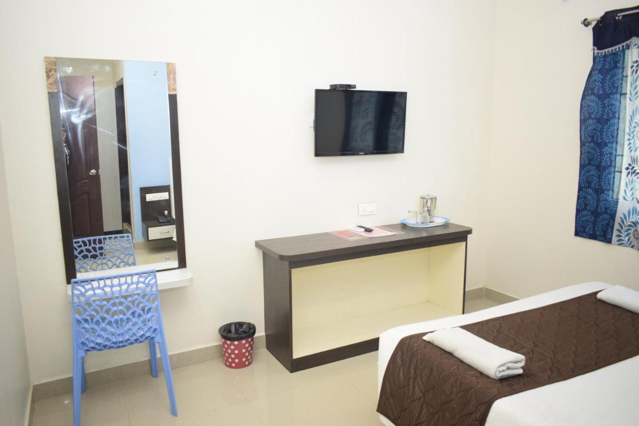 Bouvana Residency بونديتْشيري المظهر الخارجي الصورة