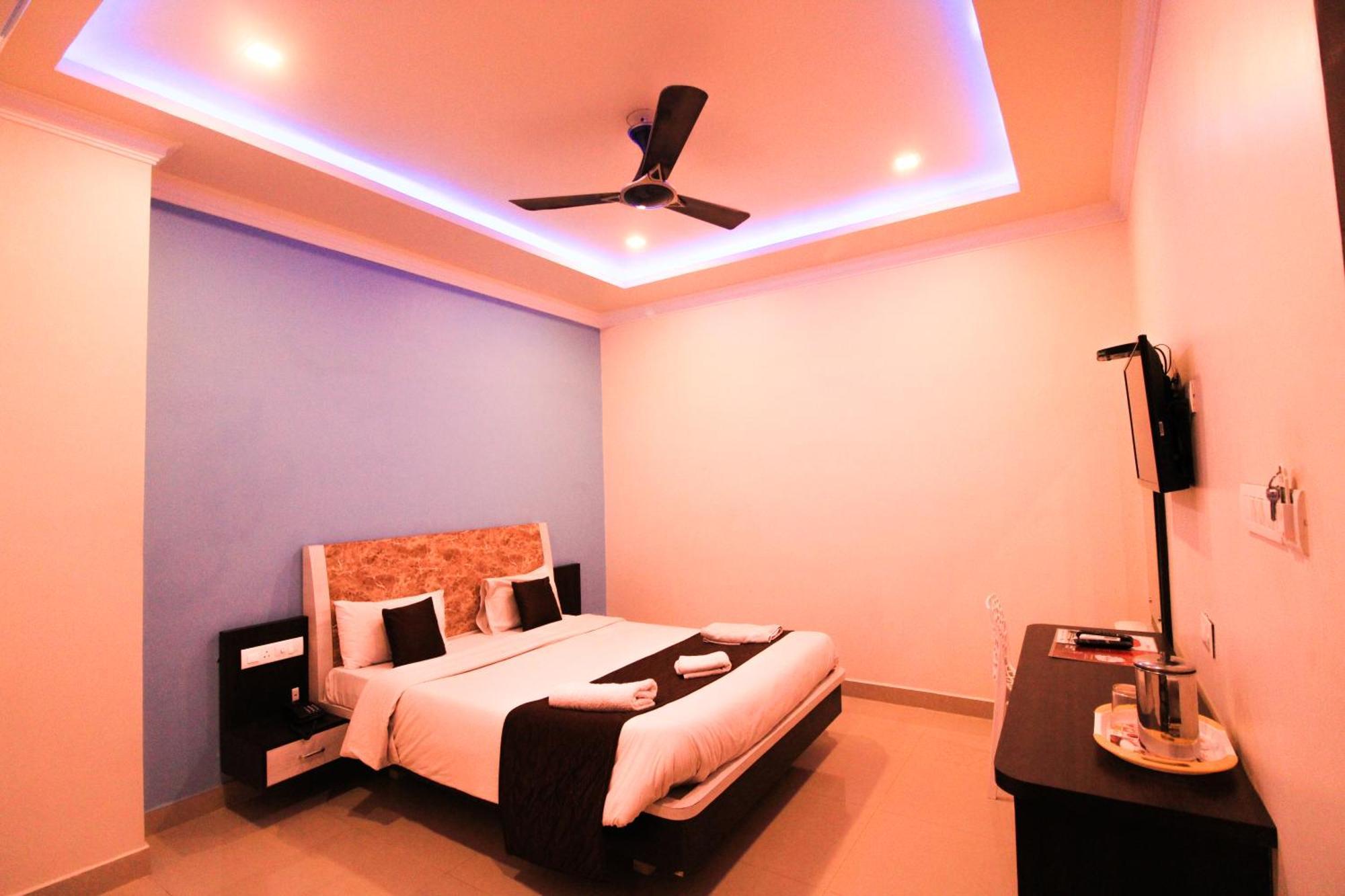 Bouvana Residency بونديتْشيري المظهر الخارجي الصورة